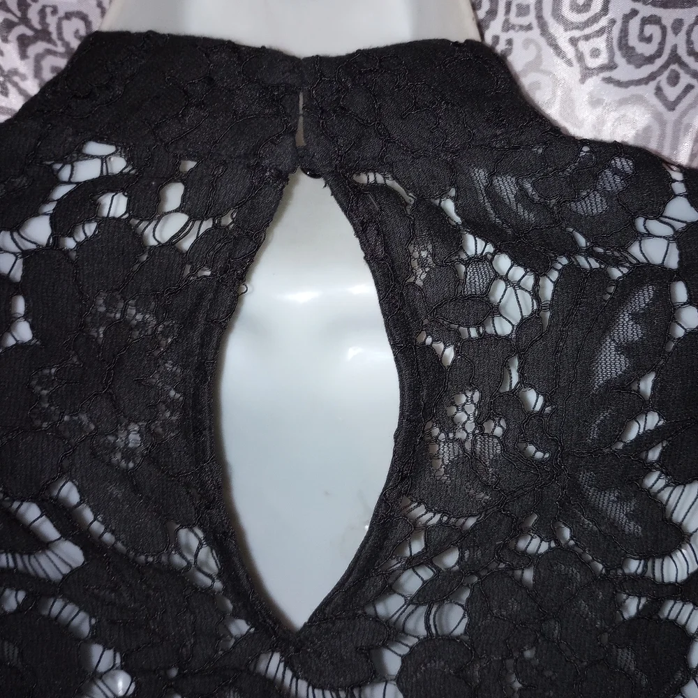 DO + BE Lace Gothic Crop Top with Bell Sleeves Size Large